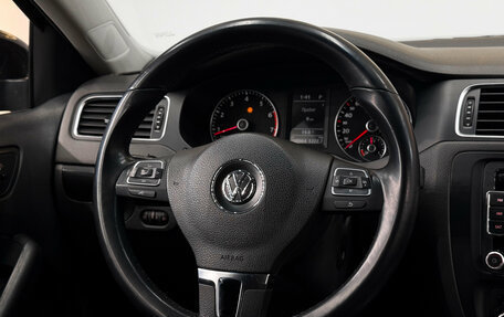 Volkswagen Jetta VI, 2011 год, 850 000 рублей, 10 фотография