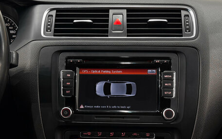 Volkswagen Jetta VI, 2011 год, 850 000 рублей, 12 фотография