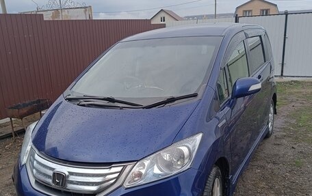 Honda Freed I, 2014 год, 1 400 000 рублей, 7 фотография