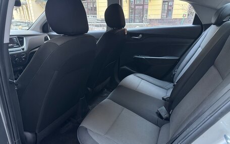 Hyundai Solaris II рестайлинг, 2017 год, 930 000 рублей, 16 фотография