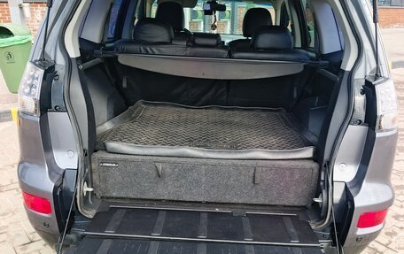 Mitsubishi Outlander III рестайлинг 3, 2008 год, 900 000 рублей, 5 фотография