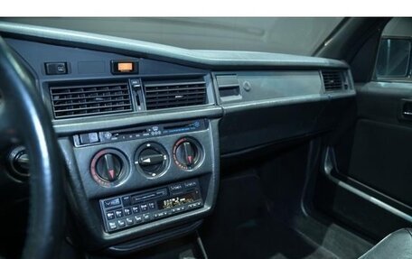 Mercedes-Benz 190 (W201), 1988 год, 4 850 000 рублей, 15 фотография