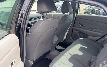 Hyundai Elantra, 2022 год, 1 888 000 рублей, 8 фотография