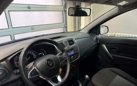 Renault Logan II, 2019 год, 1 295 000 рублей, 9 фотография