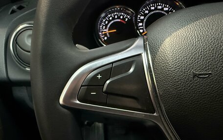 Renault Logan II, 2019 год, 1 295 000 рублей, 12 фотография