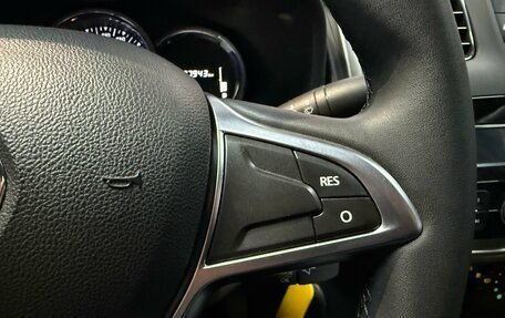 Renault Logan II, 2019 год, 1 295 000 рублей, 13 фотография