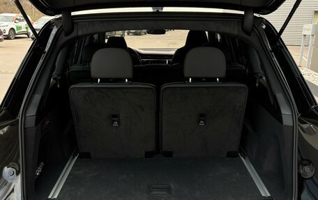 Audi SQ7, 2025 год, 18 500 000 рублей, 16 фотография