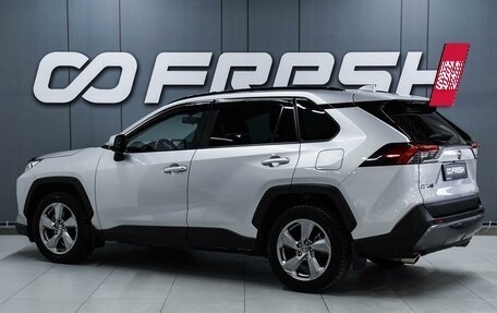 Toyota RAV4, 2020 год, 3 549 000 рублей, 2 фотография