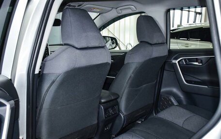 Toyota RAV4, 2020 год, 3 549 000 рублей, 12 фотография