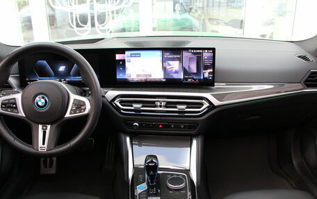 BMW i4, 2023 год, 7 993 000 рублей, 16 фотография