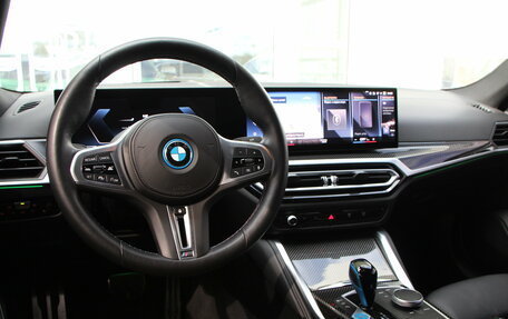 BMW i4, 2023 год, 7 993 000 рублей, 15 фотография