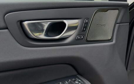 Volvo XC60 II, 2025 год, 9 640 000 рублей, 21 фотография