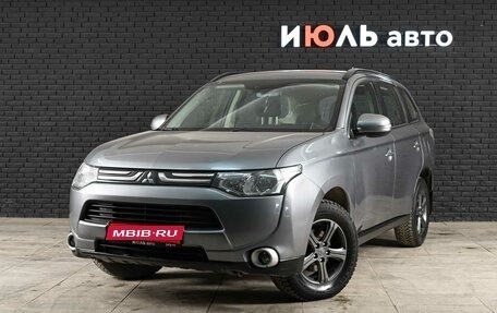 Mitsubishi Outlander III рестайлинг 3, 2012 год, 1 425 000 рублей, 1 фотография