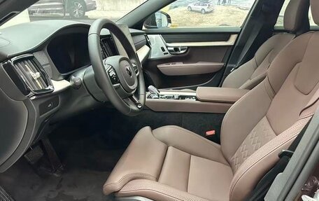 Volvo S90 II рестайлинг, 2025 год, 6 100 000 рублей, 7 фотография