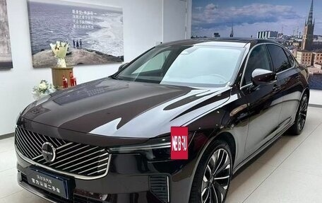 Volvo S90 II рестайлинг, 2025 год, 6 100 000 рублей, 4 фотография