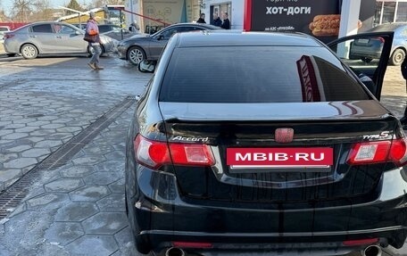 Honda Accord VIII рестайлинг, 2008 год, 900 000 рублей, 18 фотография