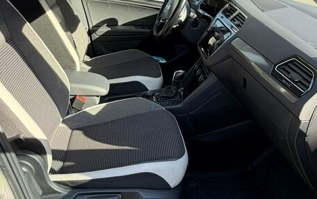 Volkswagen Tiguan II, 2019 год, 3 300 000 рублей, 11 фотография