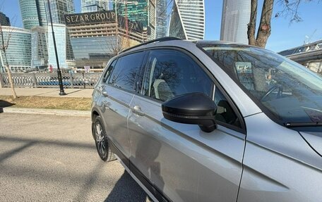 Volkswagen Tiguan II, 2019 год, 3 300 000 рублей, 17 фотография