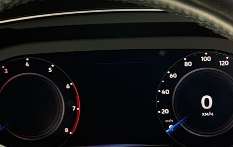 Volkswagen Tiguan II, 2019 год, 3 300 000 рублей, 22 фотография