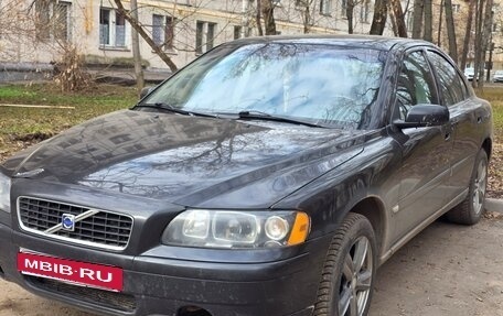 Volvo S60 III, 2003 год, 550 000 рублей, 4 фотография