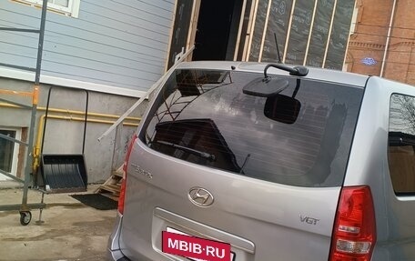 Hyundai Grand Starex Grand Starex I рестайлинг 2, 2017 год, 3 123 457 рублей, 4 фотография