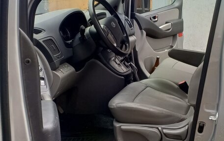 Hyundai Grand Starex Grand Starex I рестайлинг 2, 2017 год, 3 123 457 рублей, 10 фотография