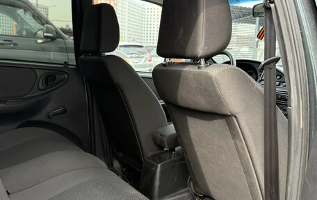 Chevrolet Niva I рестайлинг, 2018 год, 810 000 рублей, 9 фотография