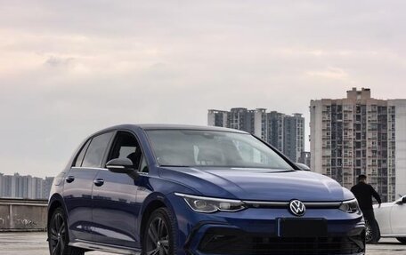 Volkswagen Golf VIII, 2022 год, 2 100 000 рублей, 3 фотография