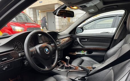 BMW 3 серия, 2006 год, 1 200 000 рублей, 10 фотография