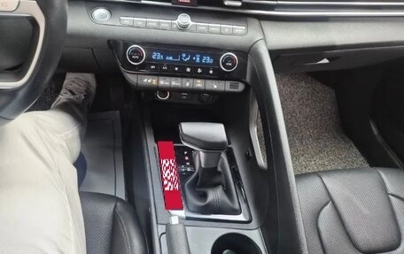 Hyundai Avante, 2022 год, 1 800 000 рублей, 14 фотография