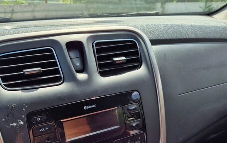 Renault Logan II, 2019 год, 449 000 рублей, 2 фотография