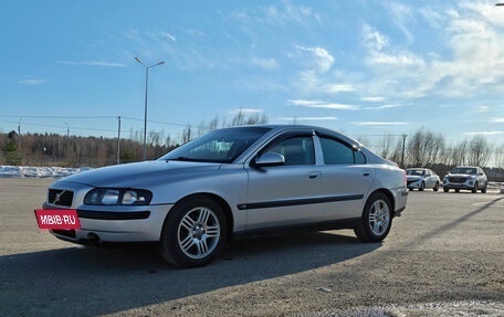 Volvo S60 III, 2000 год, 500 000 рублей, 4 фотография