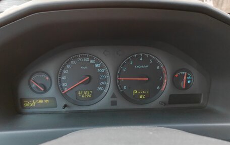 Volvo S60 III, 2000 год, 500 000 рублей, 15 фотография