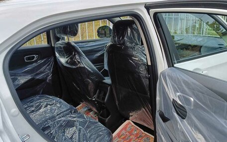 Honda Vezel, 2025 год, 2 990 000 рублей, 4 фотография