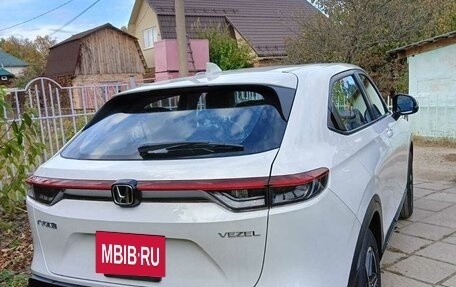 Honda Vezel, 2025 год, 2 990 000 рублей, 3 фотография