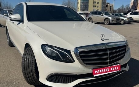 Mercedes-Benz E-Класс, 2018 год, 3 380 000 рублей, 11 фотография