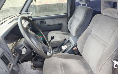 Nissan Patrol, 1990 год, 420 000 рублей, 8 фотография