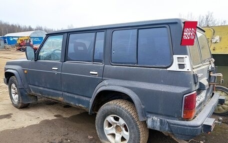 Nissan Patrol, 1990 год, 420 000 рублей, 4 фотография