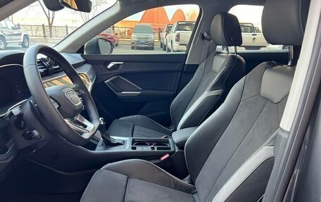 Audi Q3, 2021 год, 2 670 000 рублей, 9 фотография