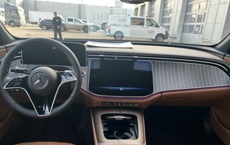 Mercedes-Benz E-Класс, 2025 год, 8 100 000 рублей, 2 фотография