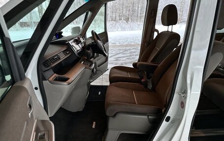 Honda Stepwgn IV, 2017 год, 1 350 000 рублей, 6 фотография