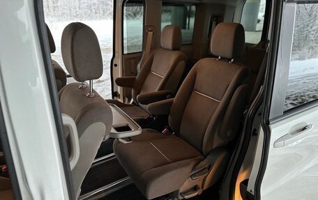 Honda Stepwgn IV, 2017 год, 1 350 000 рублей, 8 фотография