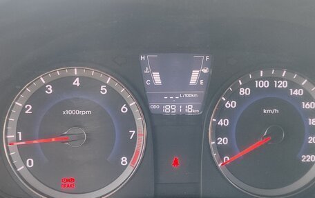 Hyundai Solaris II рестайлинг, 2014 год, 630 000 рублей, 9 фотография