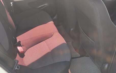 Hyundai Solaris II рестайлинг, 2014 год, 630 000 рублей, 7 фотография