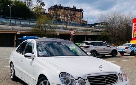 Mercedes-Benz E-Класс, 2003 год, 550 000 рублей, 1 фотография