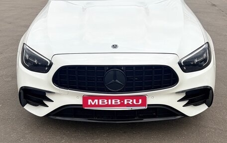 Mercedes-Benz E-Класс, 2021 год, 6 200 000 рублей, 1 фотография