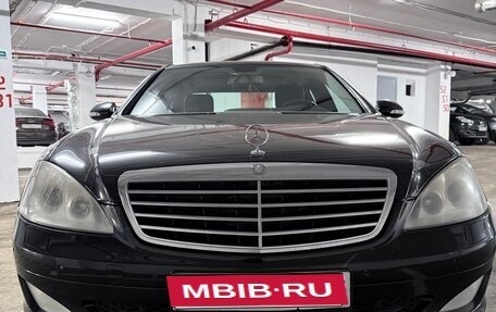 Mercedes-Benz S-Класс, 2005 год, 1 000 000 рублей, 1 фотография