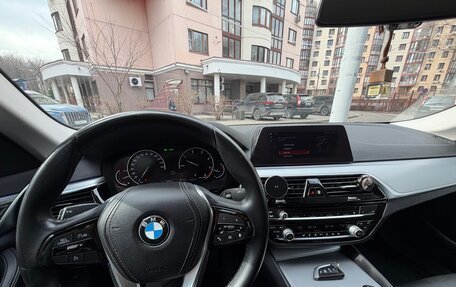 BMW 5 серия, 2019 год, 3 999 999 рублей, 14 фотография