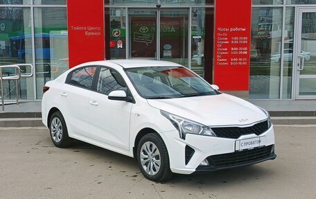 KIA Rio IV, 2021 год, 1 850 000 рублей, 3 фотография