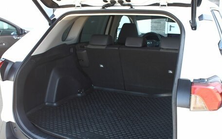 Toyota RAV4, 2024 год, 3 890 000 рублей, 10 фотография